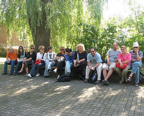 The Participants-12 people visited Lithuania-6 grandchildren,6 great-
8 girls,4 boys-Dotan,Bar-Nathan,Asculai,Gordon,Brafman-
 המשתתפים בטיול שורשים לליטא-נכדות,נכדים,נינות,נינים    