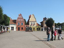 
The Town-Keidan-small-Lithuania-church-old market square-Vilnius Gaonas Elijahu-Hadara    
העיר הקטנה קיידן בליטא    