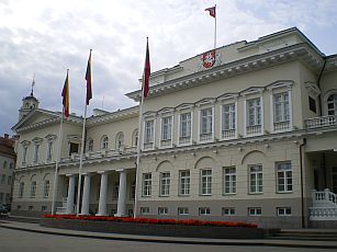 
The President-house-Vilnius-Lithuania-first female-history-Dalia Grybauskaite-elected
בית הנשיאה בוילנה ליטא    